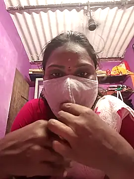 Snapshot of Tamil_Hot_Nisha chatting on April 2026 09:18:01 AM Tamil Hot Nisha online show from April 2026 09:18:01 AM