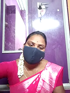 Snapshot of Tamil_Hot_Nisha chatting on May 2026 05:31:01 PM Tamil Hot Nisha online show from May 2026 05:31:01 PM
