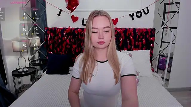 Snapshot of BellaAiry chatting on February 2026 01:46:01 AM BellaAiry online show from February 2026 01:46:01 AM