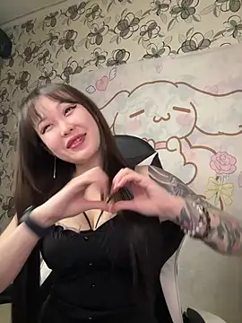 Snapshot of YukiiTYAN chatting on February 2026 03:32:02 PM YukiiTYAN online show from February 2026 03:32:02 PM