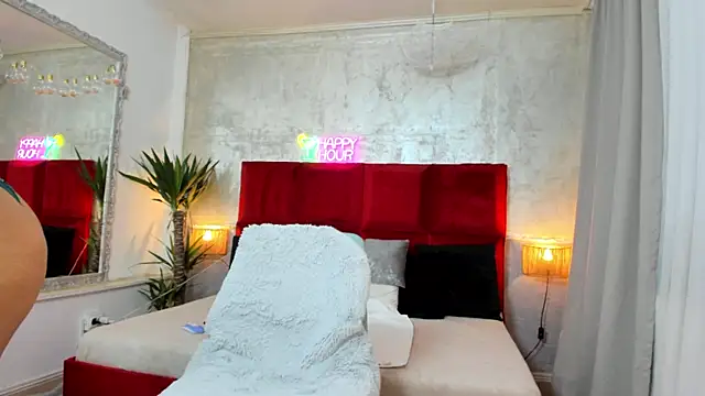 YasmineDelight online show from April 2026 07:17:02 AM