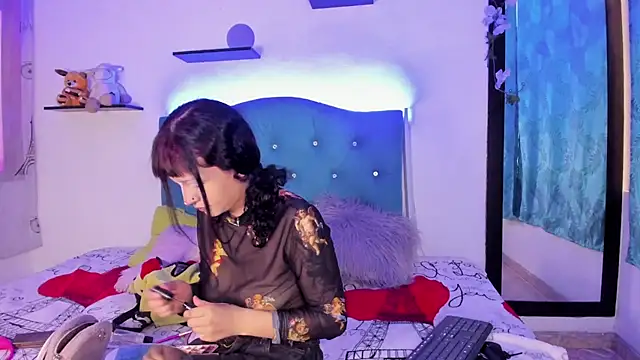 Gemma honey online show from February 2026 01:51:02 PM