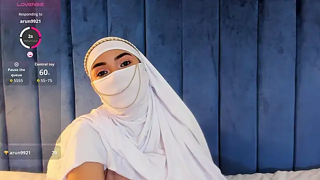 Snapshot of fatimarab__ chatting on February 2026 03:40:02 AM fatimarab online show from February 2026 03:40:02 AM