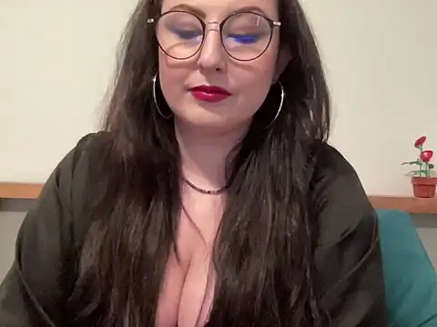 DorothyJoy online show from April 2026 12:38:02 PM