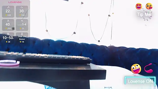 Snapshot of CarolRousee chatting on February 2026 07:23:01 PM CarolRousee online show from February 2026 07:23:01 PM