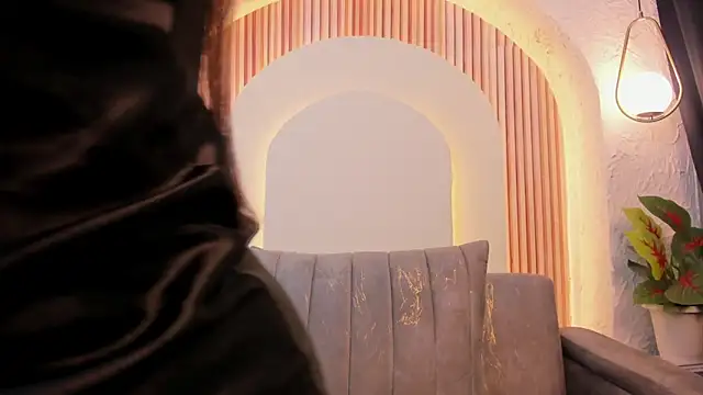 Snapshot of violet_scott_ chatting on February 2026 10:27:01 AM violet scott online show from February 2026 10:27:01 AM