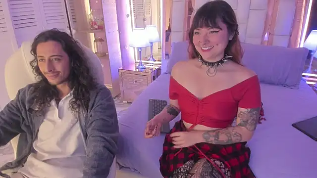 Goldentemptation  online show from July 2026 07:38:01 PM