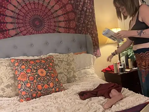 BrookiesLife online show from April 2026 02:29:02 AM