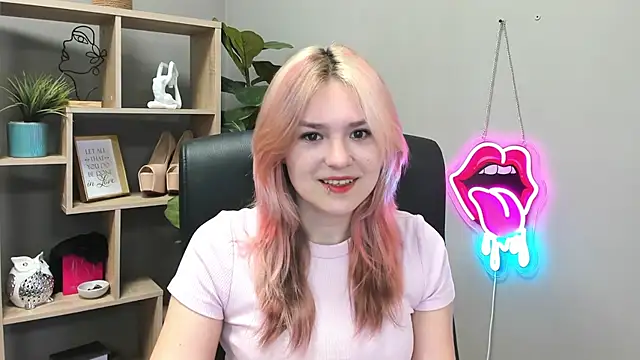 SweetLilyxo online show from June 2026 06:36:02 AM