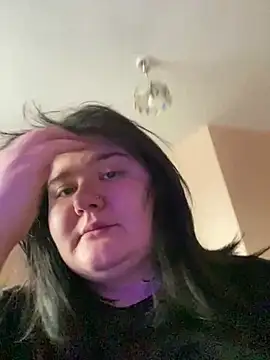 Snapshot of AngelKiras chatting on March 2026 10:44:01 AM AngelKiras online show from March 2026 10:44:01 AM