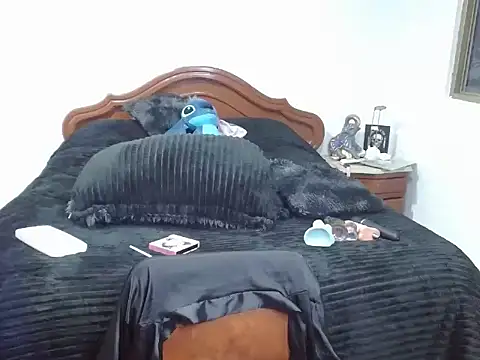 Alylatina online show from February 2026 12:53:02 PM