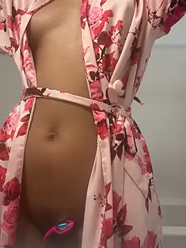 Snapshot of TWERKERBELL chatting on February 2026 12:27:01 PM TWERKERBELL online show from February 2026 12:27:01 PM