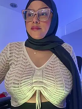 Amira-Awhada online show from March 2026 08:25:02 PM