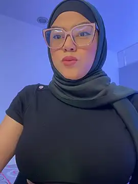 Amira-Awhada online show from April 2026 09:05:01 PM