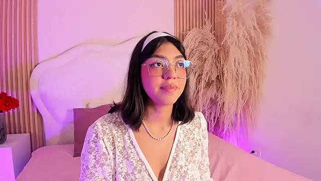 Snapshot of rebeca_taylor chatting on February 2026 03:36:02 AM rebeca taylor online show from February 2026 03:36:02 AM