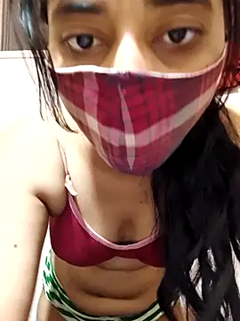 Snapshot of Kitti-Sharma chatting on July 2026 05:23:02 PM Kitti-Sharma online show from July 2026 05:23:02 PM