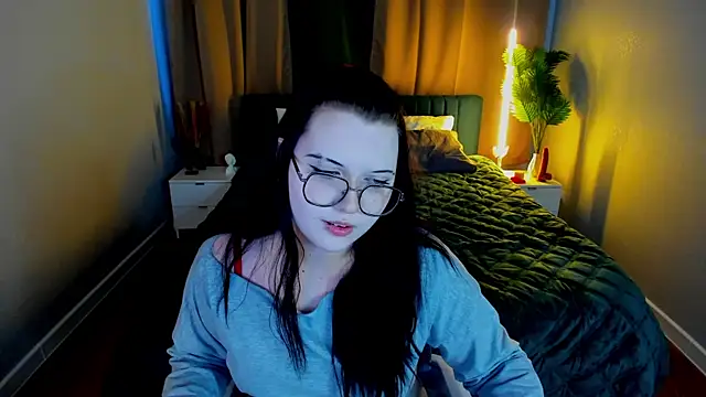 Kira G0ld online show from March 2026 01:11:01 AM