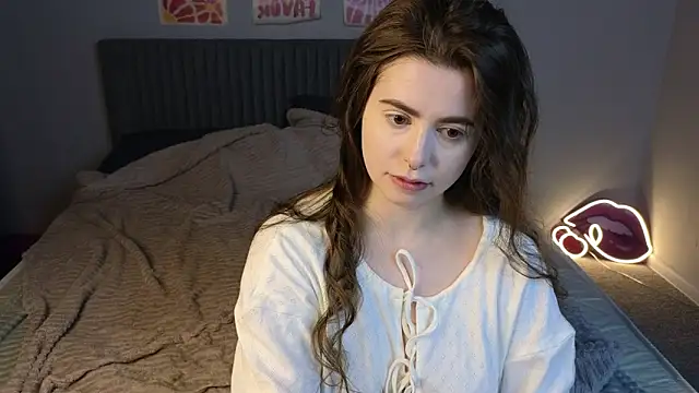 Snapshot of LovingWhisperr chatting on February 2026 01:13:02 AM LovingWhisperr online show from February 2026 01:13:02 AM