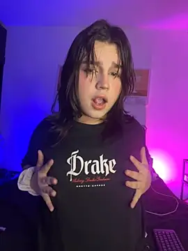 Daniellesins1 online show from April 2026 03:34:01 AM