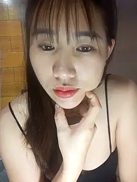 Snapshot of Yui-Ch1682 chatting on February 2026 08:49:01 AM Yui-Ch1682 online show from February 2026 08:49:01 AM