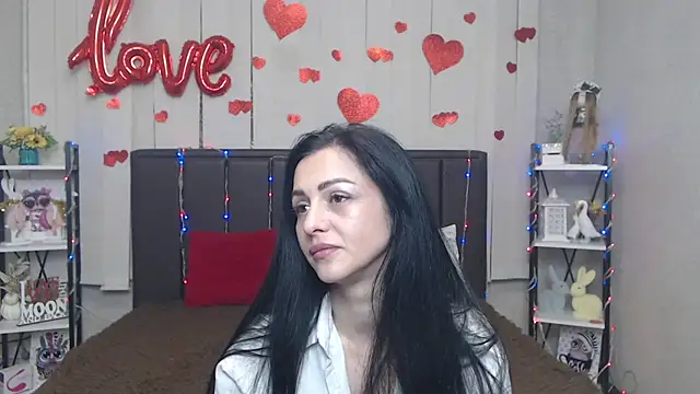 Snapshot of EvaClarkk chatting on May 2026 05:20:02 PM EvaClarkk online show from May 2026 05:20:02 PM