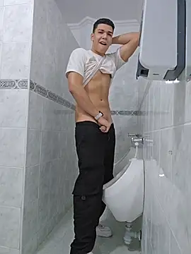 Snapshot of _AnthonyLima_ chatting on February 2026 03:46:02 AM AnthonyLima online show from February 2026 03:46:02 AM