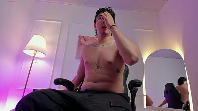 Axel Creed online show from February 2026 05:59:02 AM