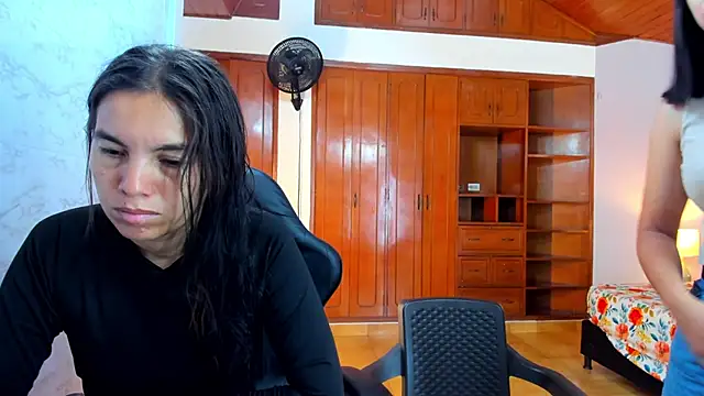 Emily and Soffy online show from April 2026 12:42:01 PM