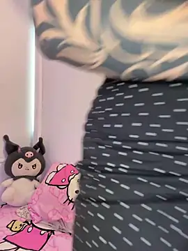 Snapshot of lolibahia chatting on March 2026 09:28:01 PM lolibahia online show from March 2026 09:28:01 PM