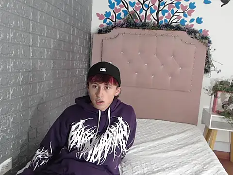 Damian20261 online show from February 2026 05:08:01 PM