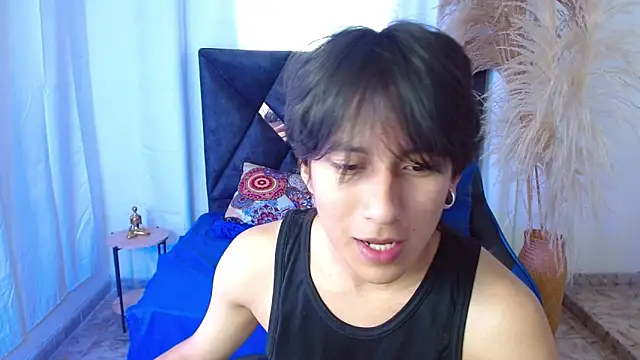 nikoo 18 online show from April 2026 02:33:02 PM