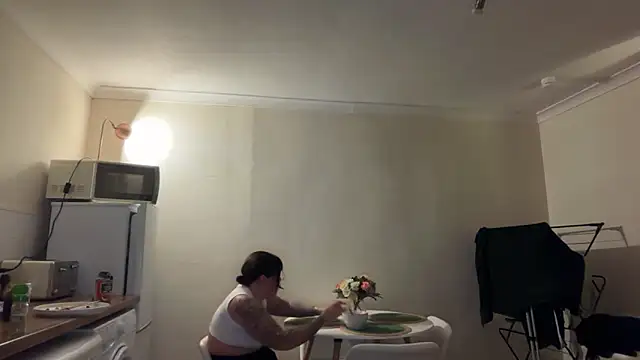 EdenRose online show from April 2026 09:39:33 PM