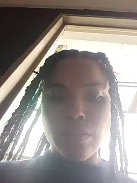 Maggyx online show from February 2026 01:09:02 PM