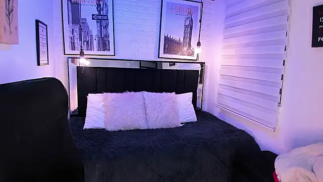 Snapshot of ladyraing chatting on February 2026 03:13:02 AM ladyraing online show from February 2026 03:13:02 AM