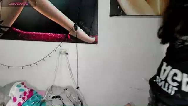 Snapshot of ale-noah chatting on February 2026 11:06:02 AM ale-noah online show from February 2026 11:06:02 AM