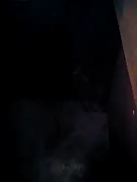 Snapshot of vivi1889 chatting on February 2026 02:45:01 PM vivi1889 online show from February 2026 02:45:01 PM