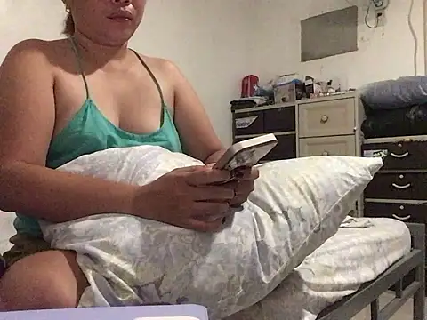 lady candy85 online show from February 2026 08:29:02 AM