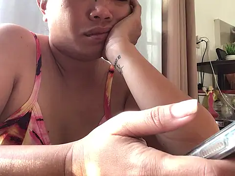 lady candy85 online show from April 2026 10:41:02 PM