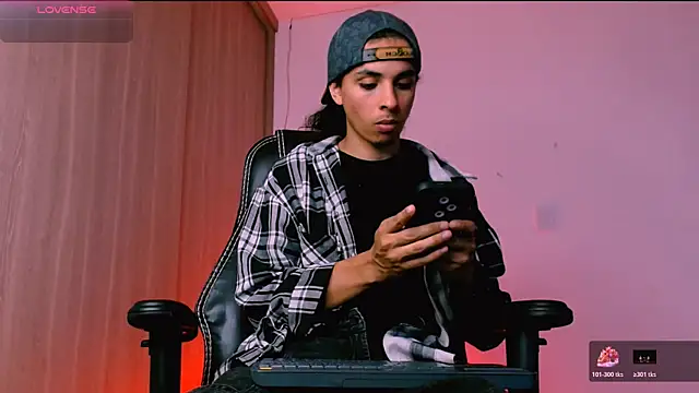 Snapshot of Dann-Winner chatting on February 2026 03:28:02 AM Dann-Winner online show from February 2026 03:28:02 AM