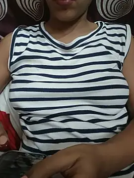 Snapshot of komalsharma99 chatting on May 2026 06:59:01 PM komalsharma99 online show from May 2026 06:59:01 PM