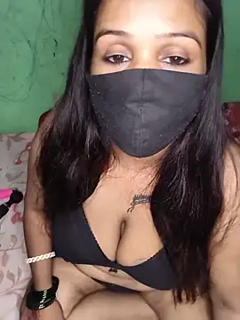 V-Hot-Suity online show from July 2026 06:38:02 AM