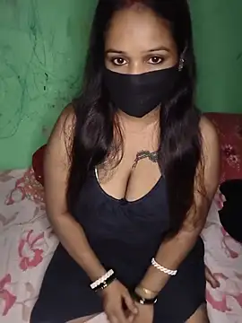 V-Hot-Suity online show from July 2026 10:45:01 PM