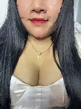 Violet pusy online show from February 2026 05:11:02 PM