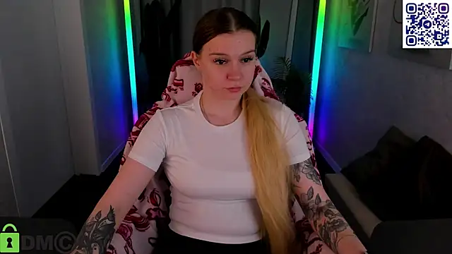 Amy Davisss online show from June 2026 12:31:01 AM