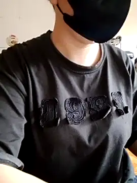 LiilyZi online show from April 2026 07:03:02 AM