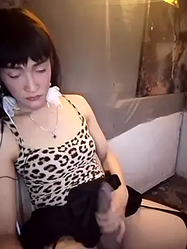 GeorginaLove09 online show from June 2026 04:25:01 AM
