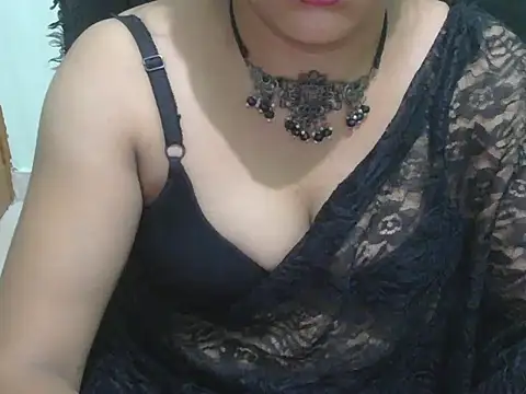 Cute Sheetal online show from July 2026 12:20:01 PM