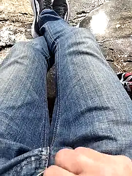 LASCHIAVA6TV72 online show from April 2026 01:39:01 PM