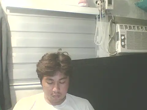 mattyXthridy online show from February 2026 11:37:01 AM