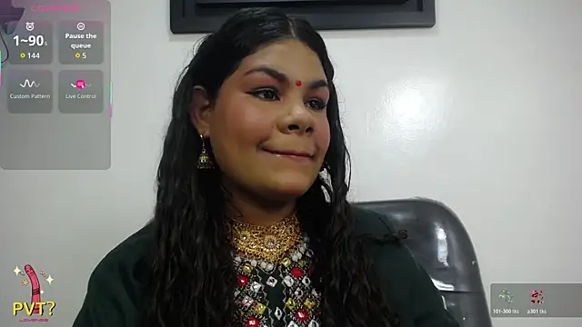 Snapshot of yaazhinii chatting on June 2026 11:52:01 AM yaazhinii online show from June 2026 11:52:01 AM